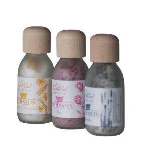 The Natural Beauty Pot - Aromatherapy Floral Bath Salts Gift Set