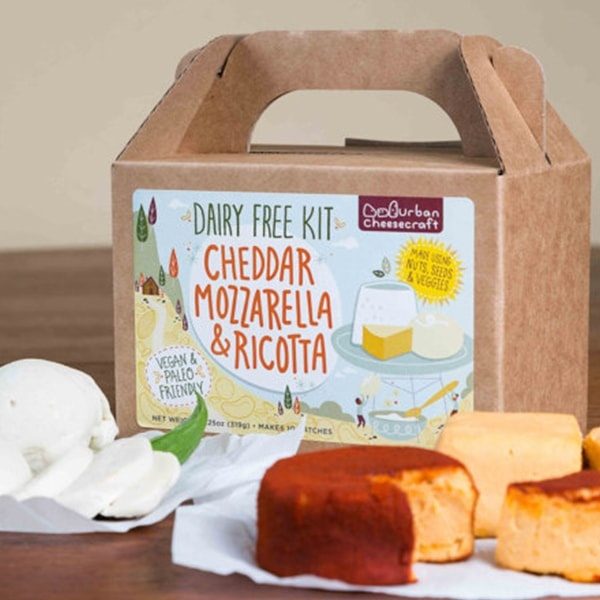DAIRY FREE Cheddar, Mozzarella & Ricotta DIY Kit